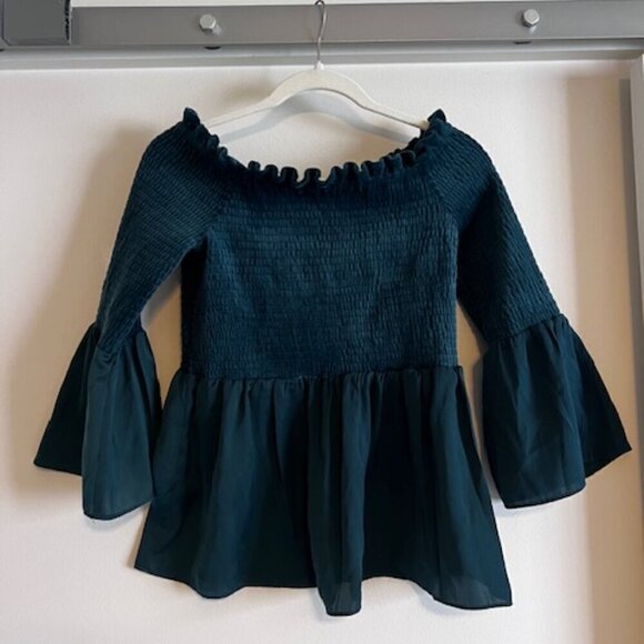 Anthropologie Jane & Delancey Off Shoulder Smocked Velvet size small - Picture 1 of 7